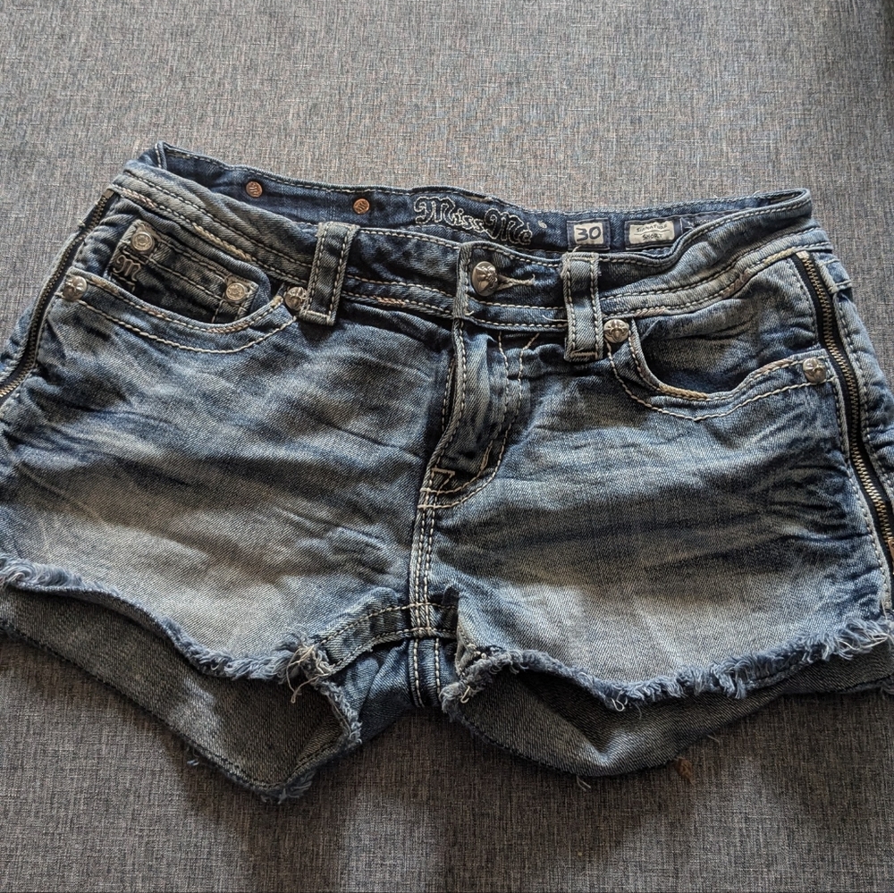 Miss Me shorts